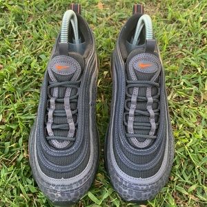 black cheetah air max